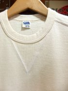 他の写真2: PHERROW'S フェローズ - Vガゼット付きプレーンTシャツ　オートミール　【MADE IN JAPAN】