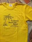 画像1: PHERROW'S フェローズ -  ”Tropicana Beach Side Motel”プリントTシャツ　Y,グリーン　【MADE IN JAPAN】