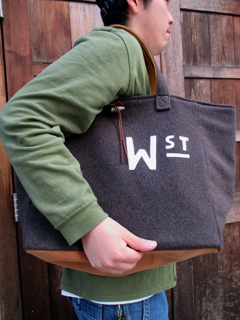 画像: GO WEST - SQUARE "WST" TOTE　