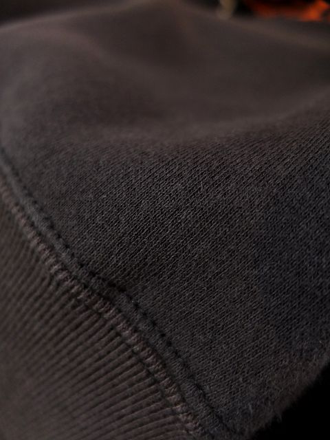 画像: PHERROW'S フェローズ - ''フェローズ刺繍ロゴ''バークレーフリーダムスリーブ 吊り裏毛 両Vスウェット　S.ブラック　【MADE IN JAPAN】