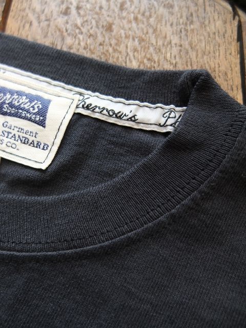 画像: PHERROW'S フェローズ - WILD BLACK STALLIONS ワッペン付き Tシャツ　S.ブラック